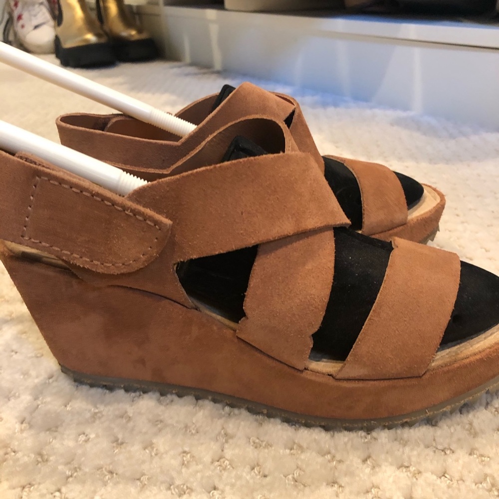 Pedro Garcia Wedges